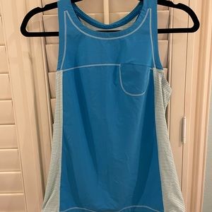 Blue Lululemon tank size 6 like new